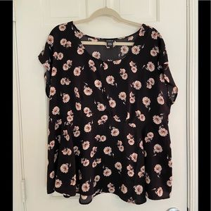 Torrid Black with Pink Flowers Top 1X